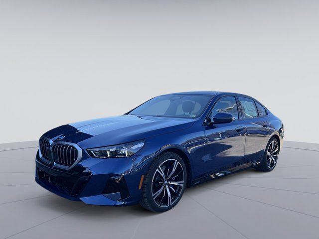 2025 BMW 5 Series 540i xDrive