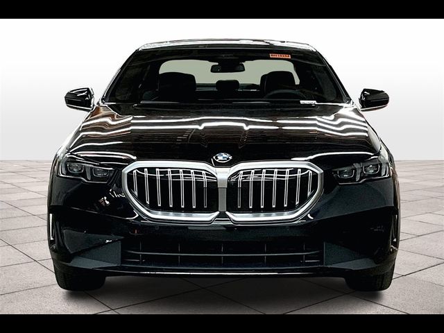 2025 BMW 5 Series 540i xDrive