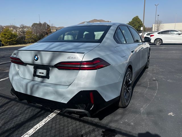 2025 BMW 5 Series 540i xDrive