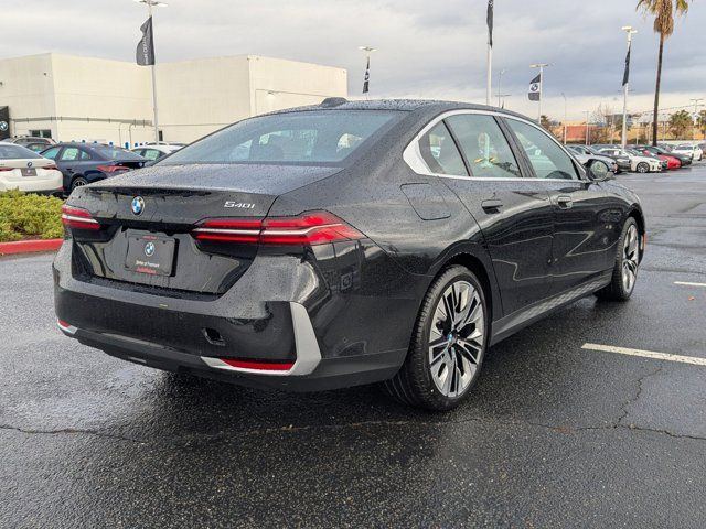 2025 BMW 5 Series 540i xDrive