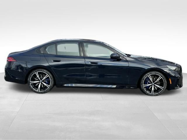 2025 BMW 5 Series 540i xDrive