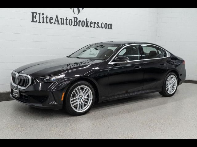 2025 BMW 5 Series 540i xDrive