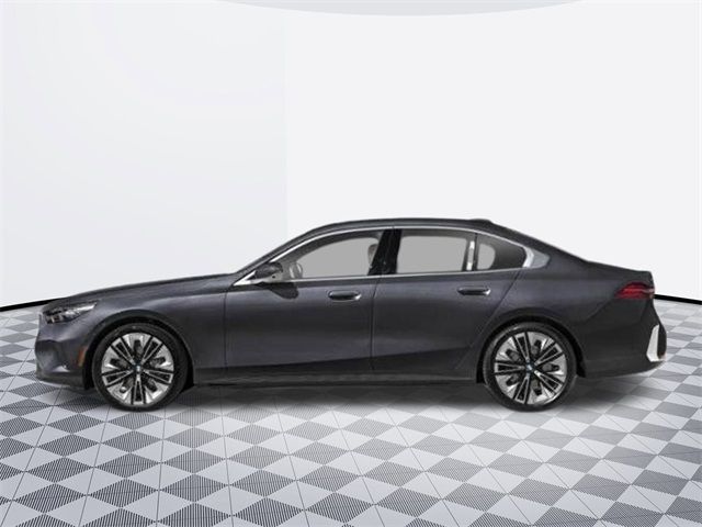 2025 BMW 5 Series 540i xDrive