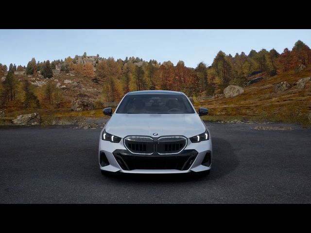 2025 BMW 5 Series 540i xDrive