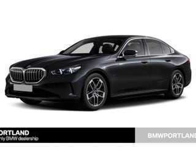 2025 BMW 5 Series 550e xDrive