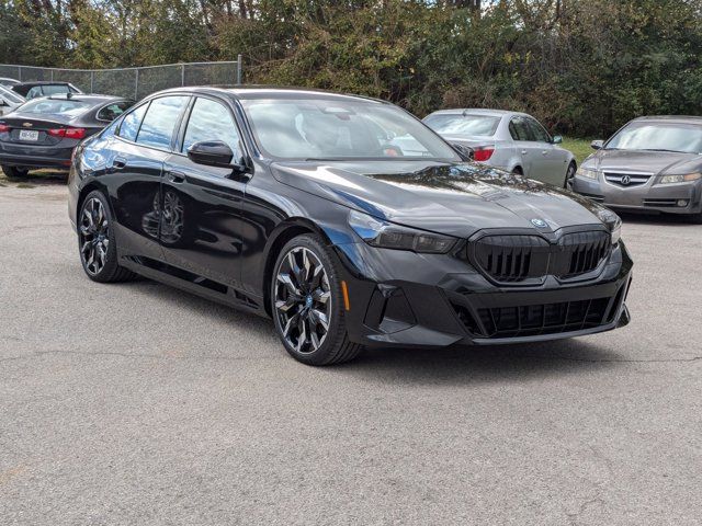 2025 BMW 5 Series 550e xDrive