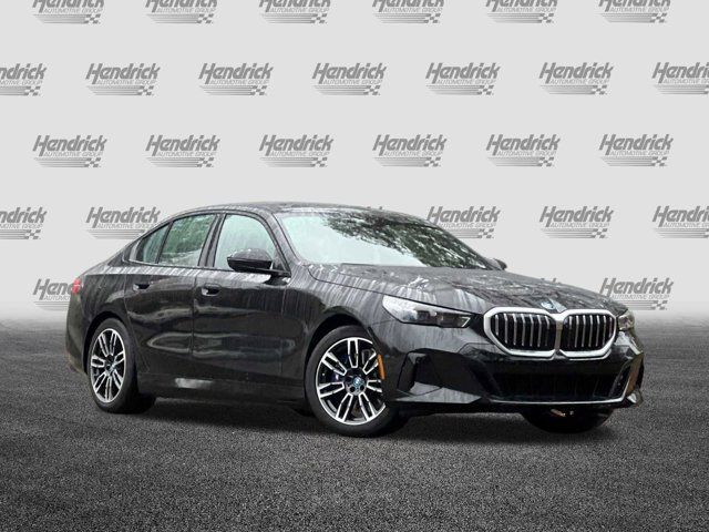 2025 BMW 5 Series 550e xDrive