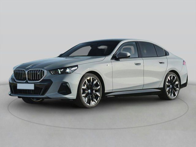 2025 BMW 5 Series 550e xDrive