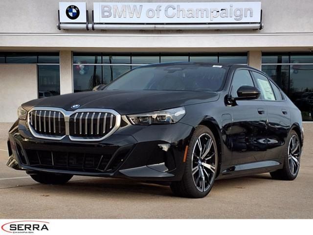 2025 BMW 5 Series 550e xDrive