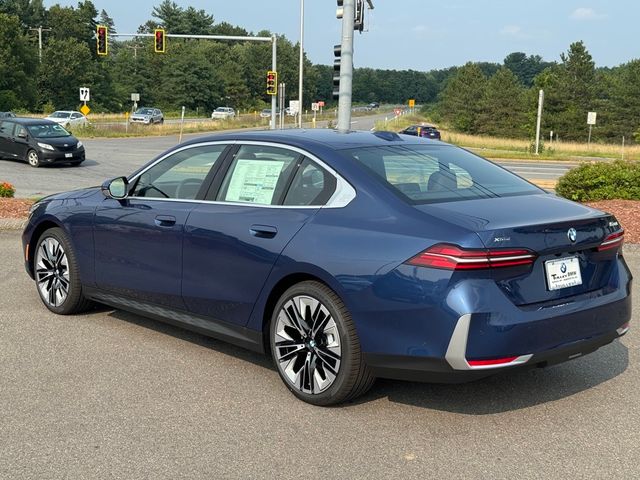 2025 BMW 5 Series 530i xDrive