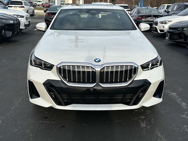 2025 BMW 5 Series 530i xDrive