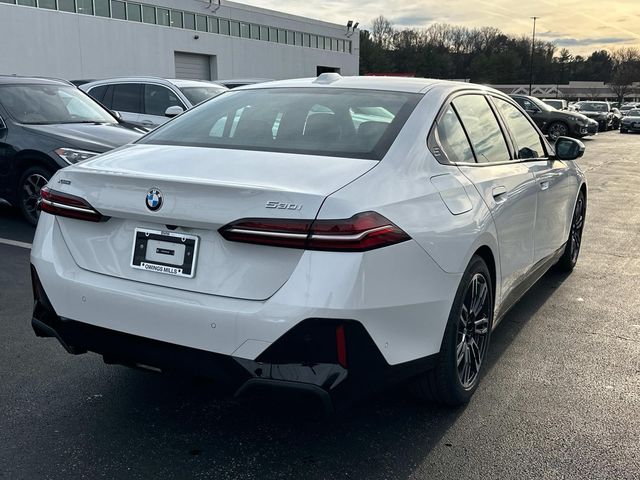 2025 BMW 5 Series 530i xDrive