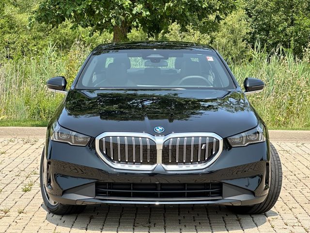 2025 BMW i5 xDrive40