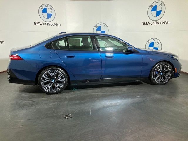 2025 BMW i5 xDrive40