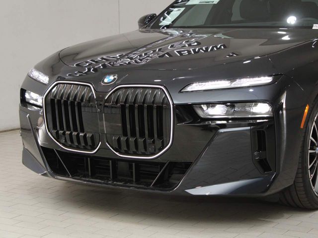 2025 BMW 7 Series 760i xDrive