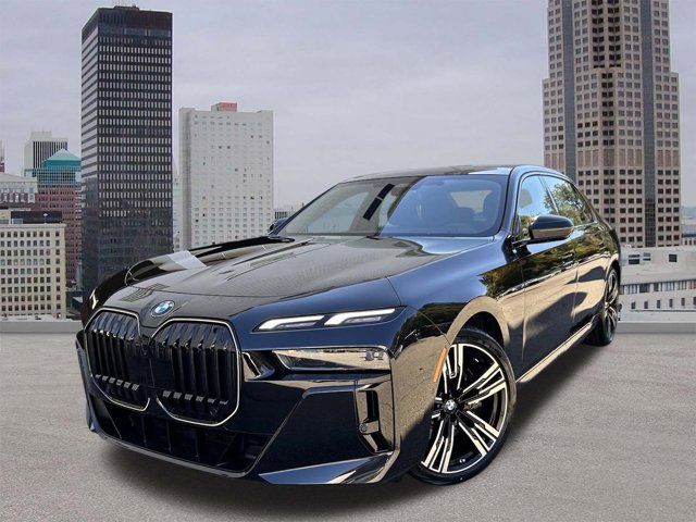 2025 BMW 7 Series 740i