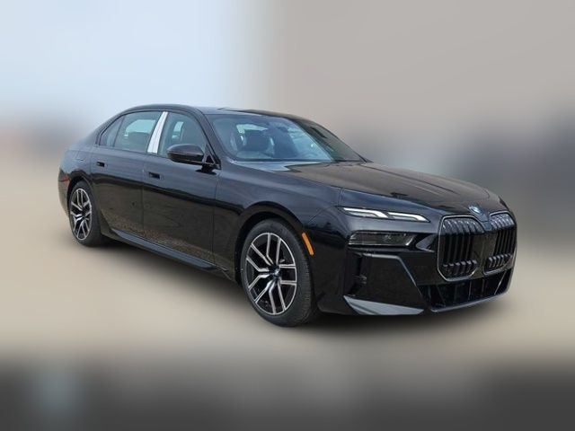 2025 BMW 7 Series 740i xDrive