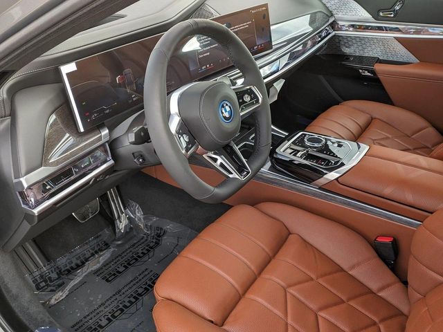 2025 BMW 7 Series 750e xDrive