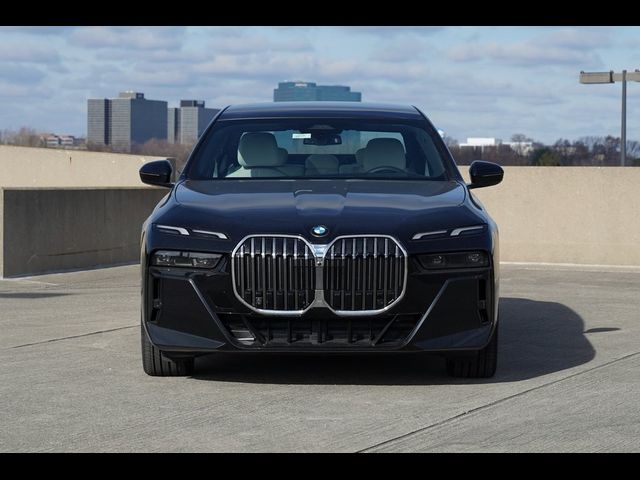 2025 BMW 7 Series 760i xDrive