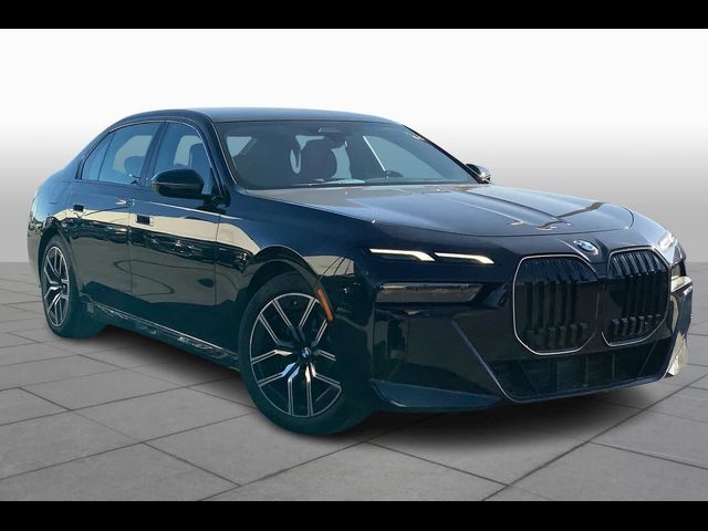 2025 BMW 7 Series 740i xDrive