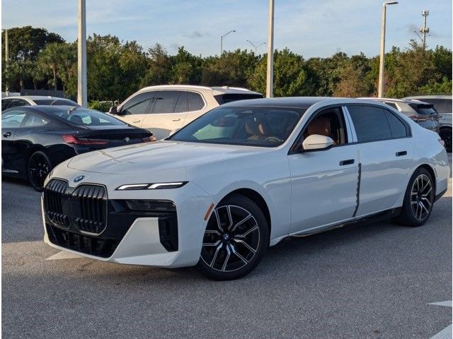 2025 BMW 7 Series 740i