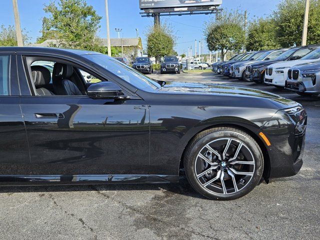 2025 BMW 7 Series 740i