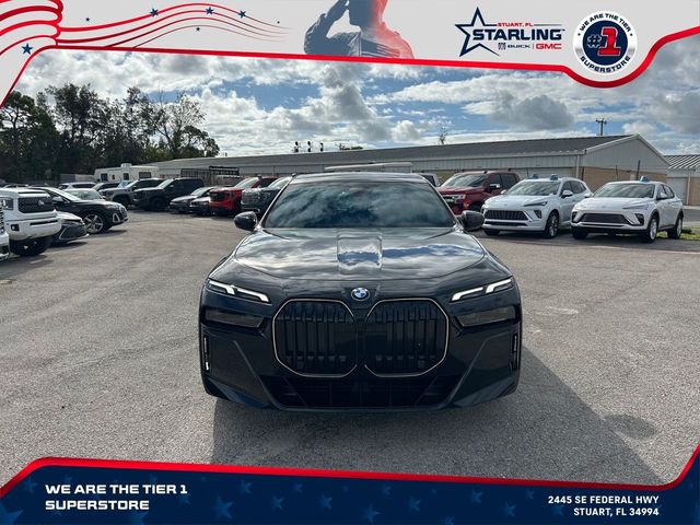 2025 BMW 7 Series 740i