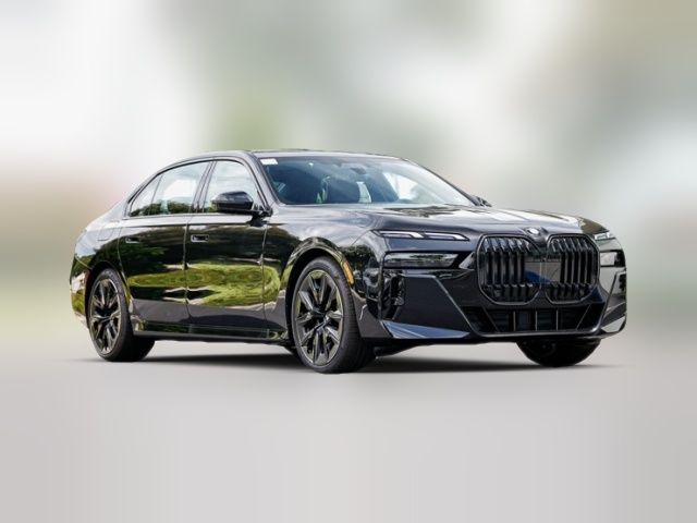 2025 BMW 7 Series 740i