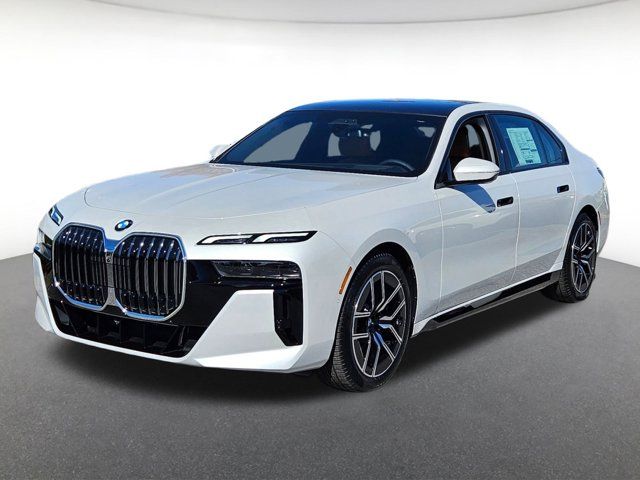 2025 BMW 7 Series 740i