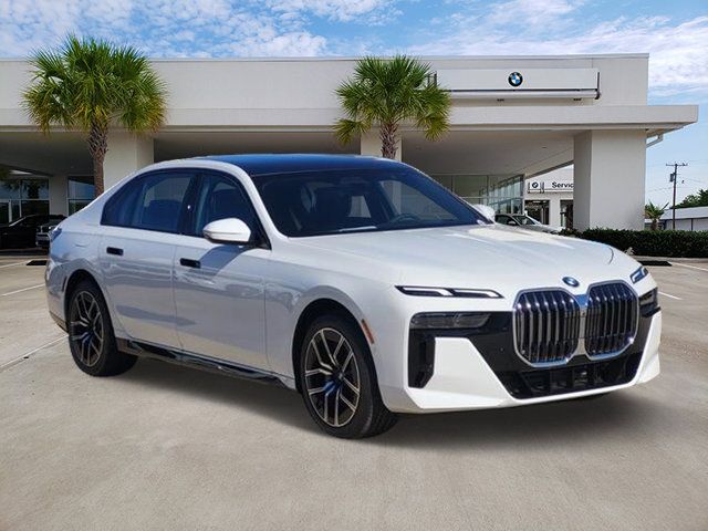 2025 BMW 7 Series 740i