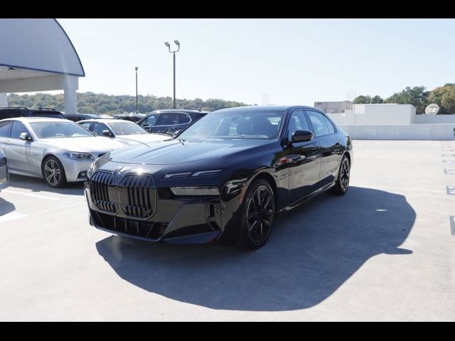 2025 BMW 7 Series 740i