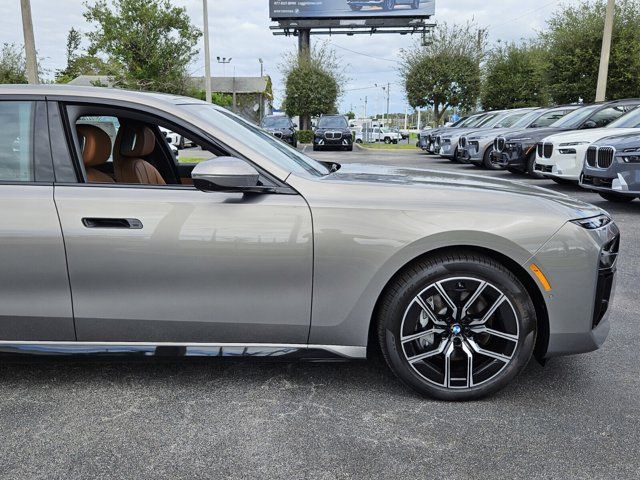 2025 BMW 7 Series 740i