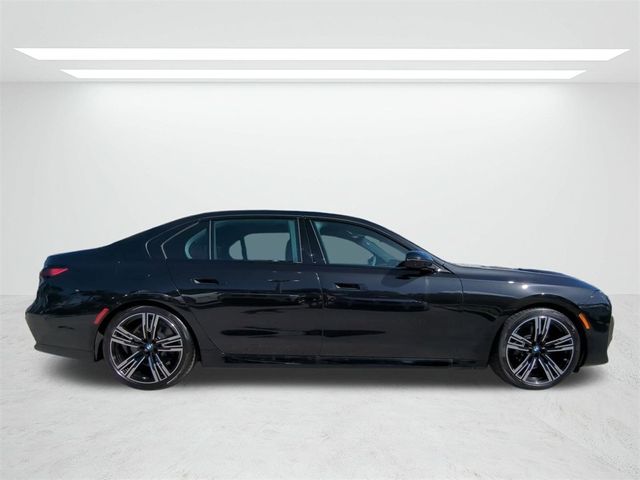 2025 BMW 7 Series 740i