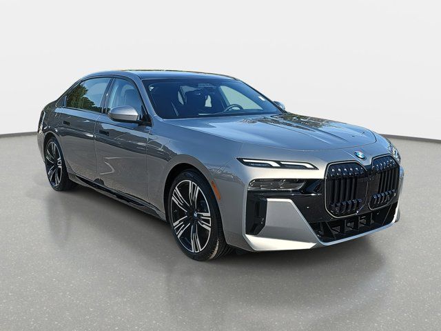 2025 BMW 7 Series 740i