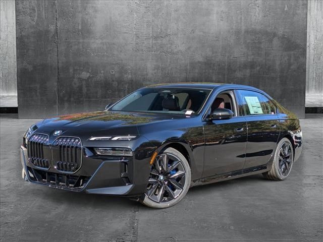 2025 BMW 7 Series 740i