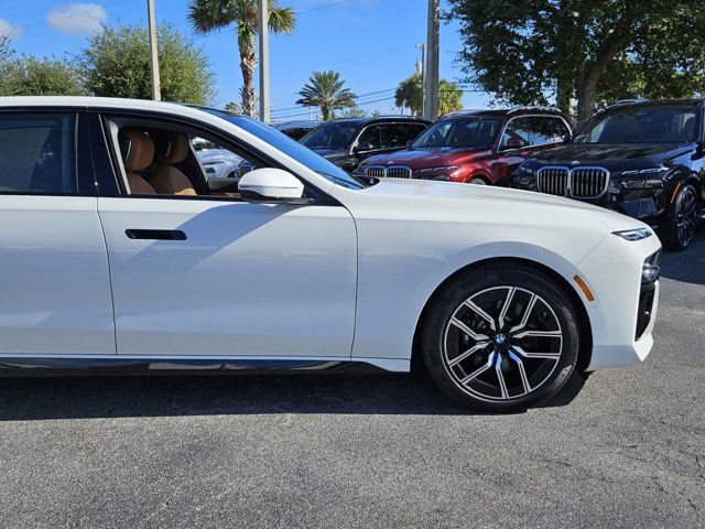 2025 BMW 7 Series 740i