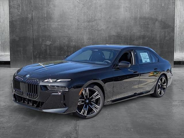 2025 BMW 7 Series 740i