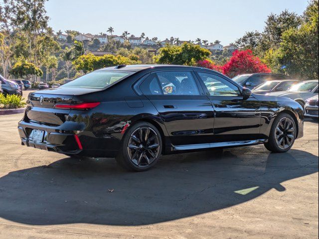 2025 BMW 7 Series 740i