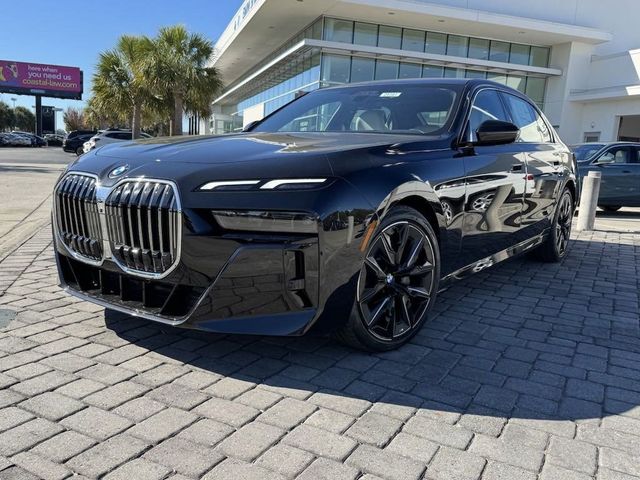 2025 BMW 7 Series 740i