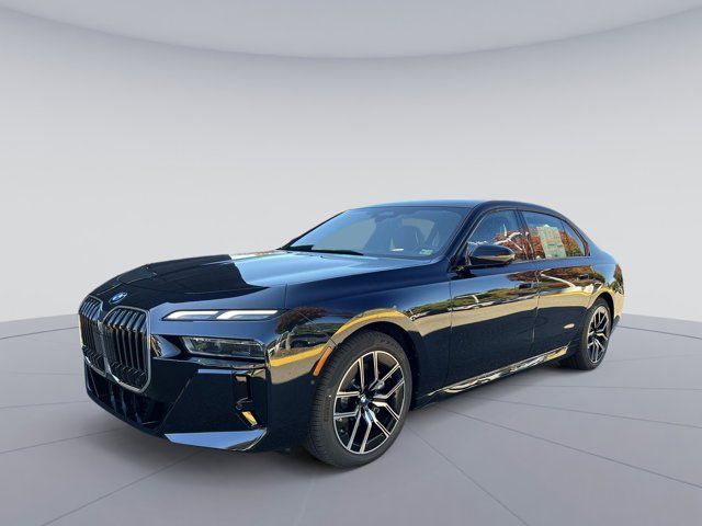 2025 BMW 7 Series 740i