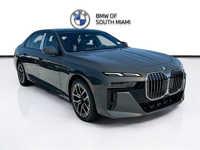 2025 BMW 7 Series 740i