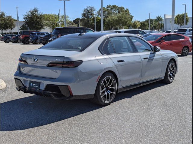 2025 BMW 7 Series 740i