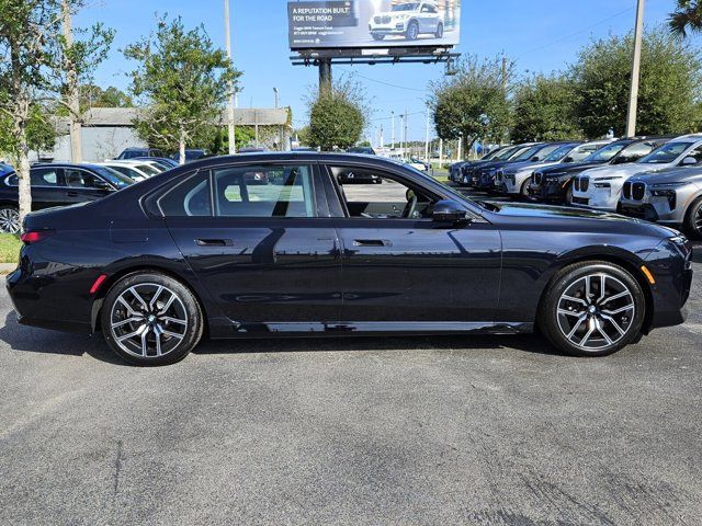 2025 BMW 7 Series 740i