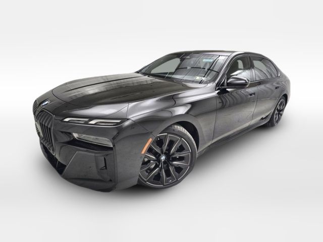 2025 BMW 7 Series 740i xDrive
