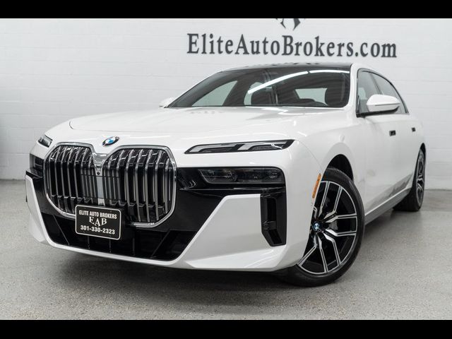 2025 BMW 7 Series 740i xDrive