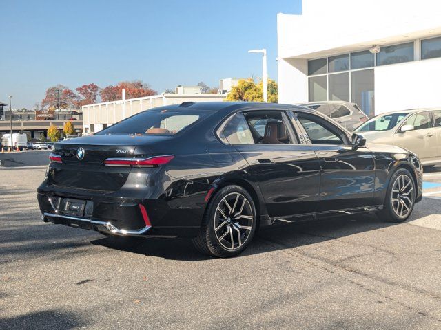 2025 BMW 7 Series 740i xDrive