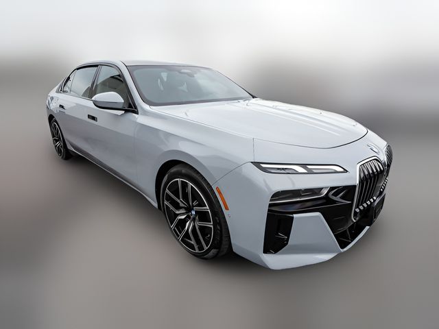2025 BMW 7 Series 740i xDrive