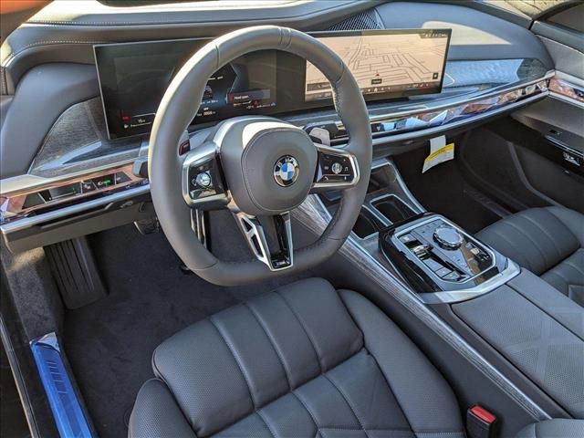 2025 BMW 7 Series 740i xDrive