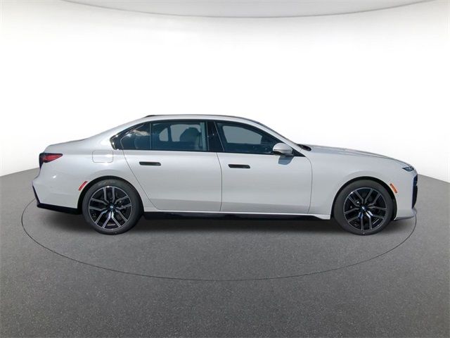 2025 BMW 7 Series 740i xDrive