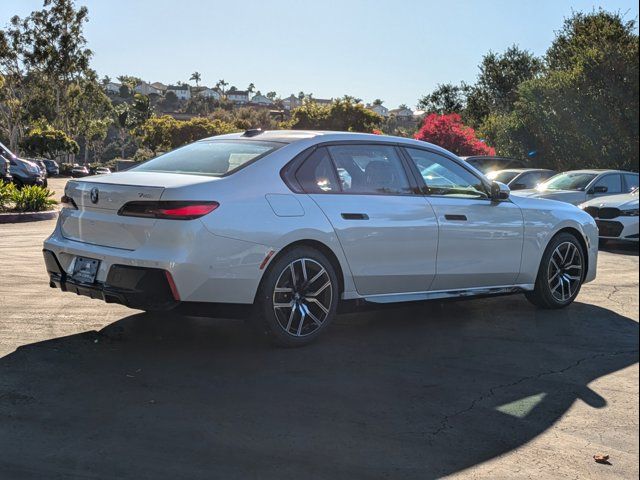 2025 BMW 7 Series 740i xDrive